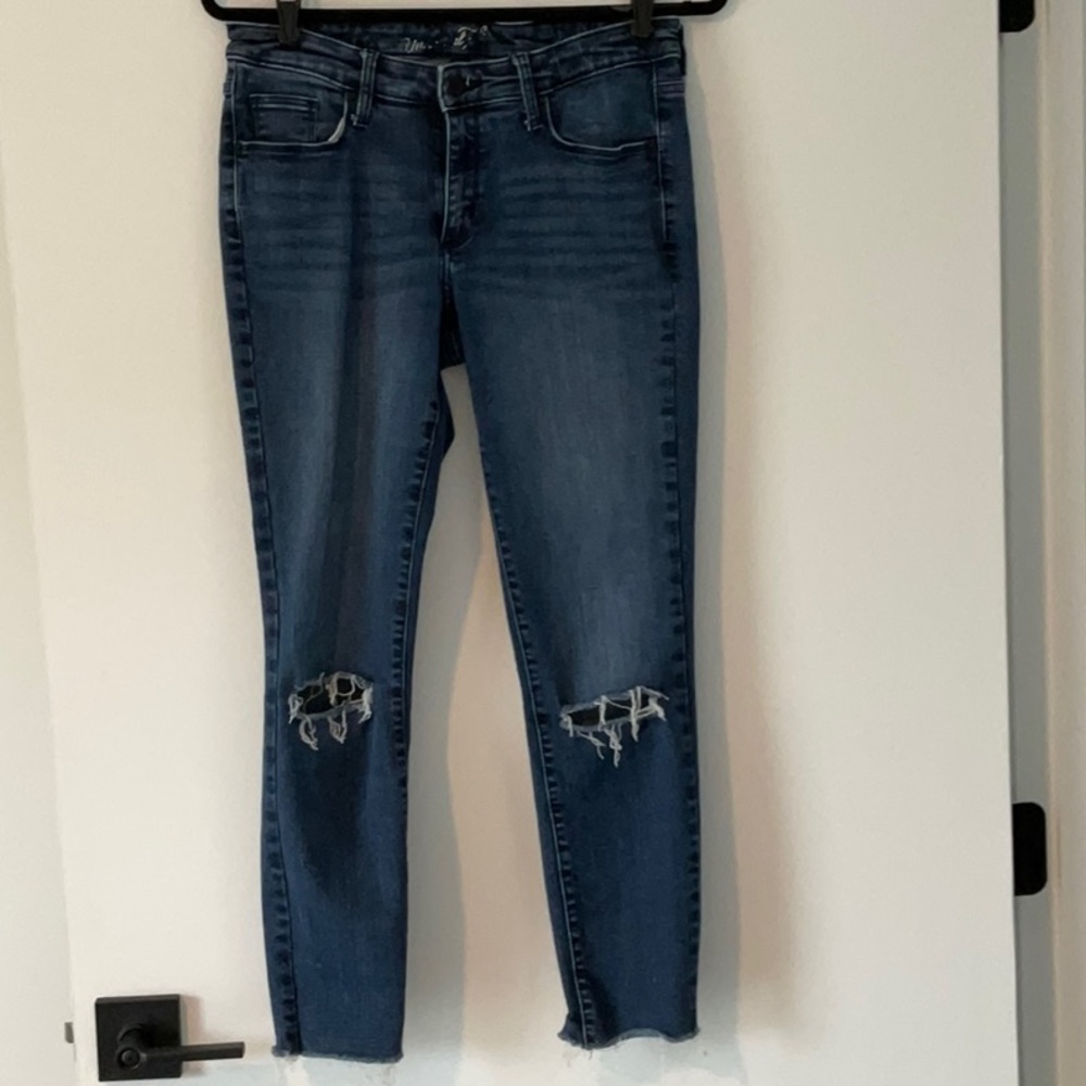 Universal Thread Jeans